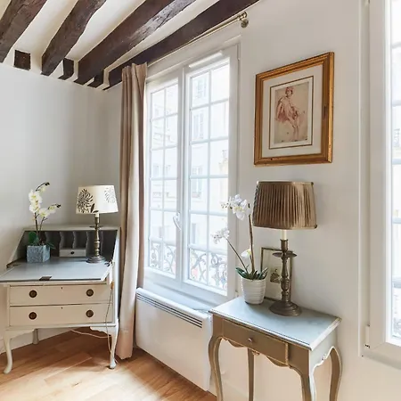 Bnbnova - Le Marais Apartment Paris